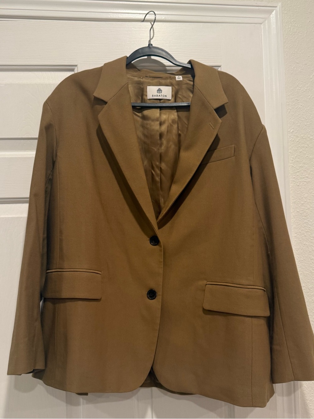 Aritzia Babaton Vogue Women's Tan Blazer Jacket